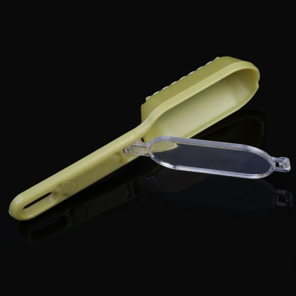 Nice Plastic Fish Scale Stripper Scraper Shaver Descaler Skinner